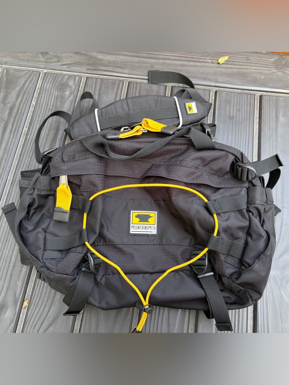 Mountainsmith 8L TLS Tour Black Lumbar Pack Removable Shoulder Strap Unisex